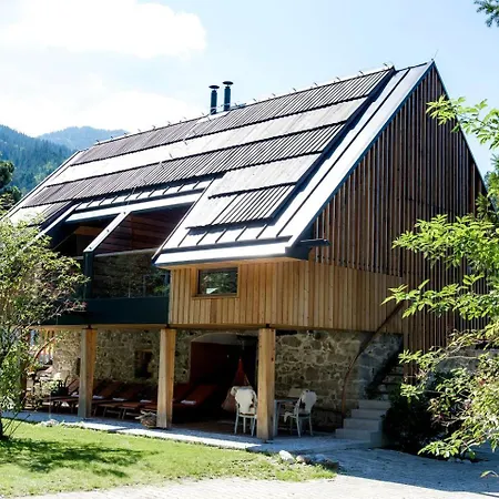 بيت للعطل Luxuriously Furnished Stone-Walled A-Frame Cabin Rental Near Ljubljana, Slovenia